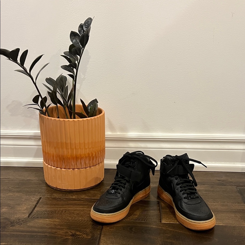 Nike Black Gum Sole Air Force 1